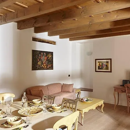 Apartment Altido Provencal House